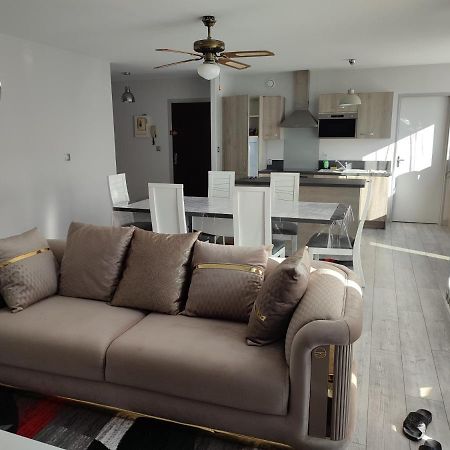 Grand Et Superbe Appartement Proche Paris Creil Εξωτερικό φωτογραφία