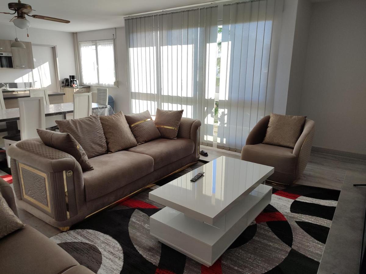 Grand Et Superbe Appartement Proche Paris Creil Εξωτερικό φωτογραφία